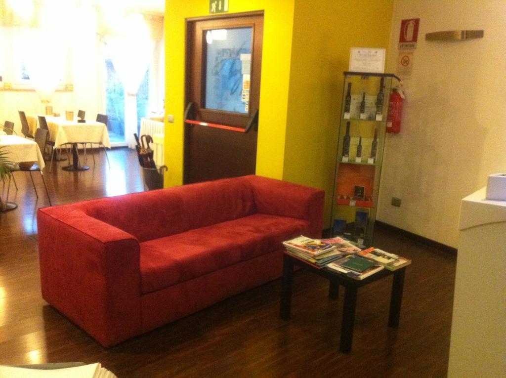 Hotel Milano Ancône Extérieur photo