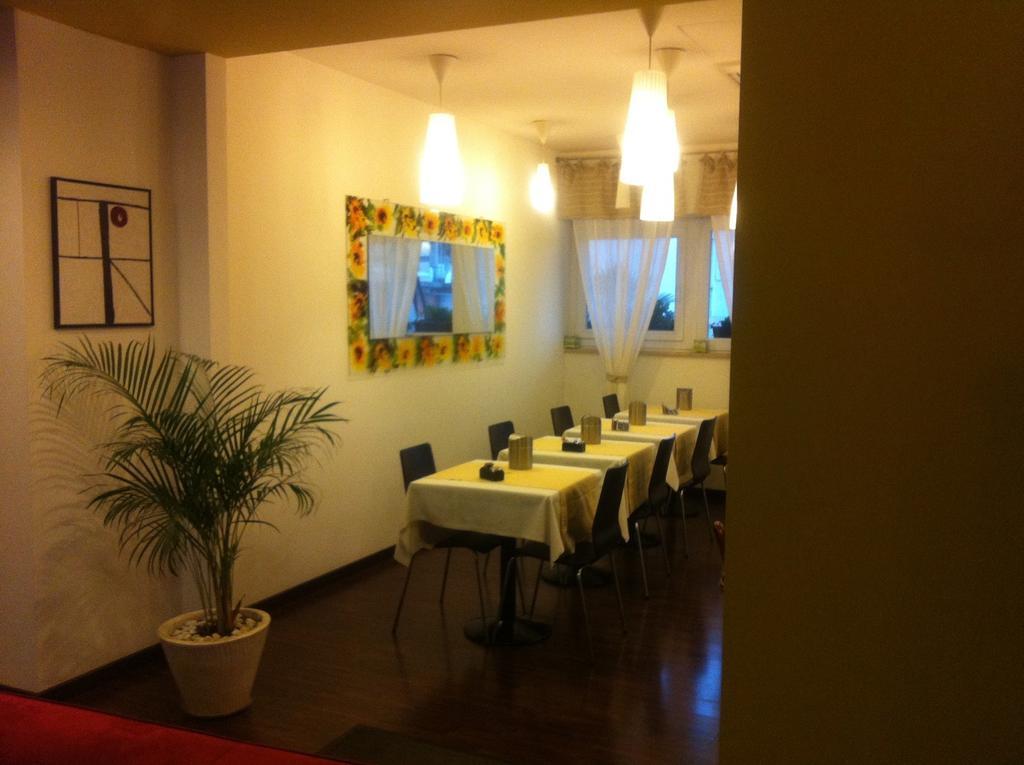 Hotel Milano Ancône Extérieur photo